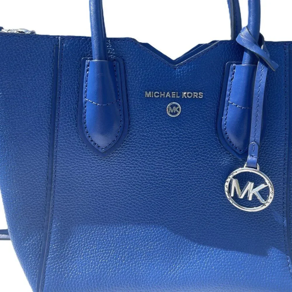 Michael Kors Leather Sapphire Small Mae Messenger Bag - Picture 2 of 12